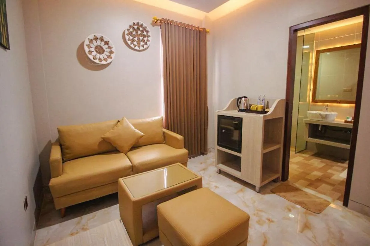 Kuta Majesty Hotel Legian  3*, Legian (Bali)